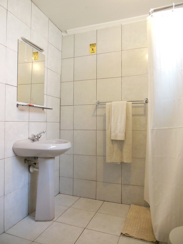 Godials Bed & Breakfast Nairobi Esterno foto