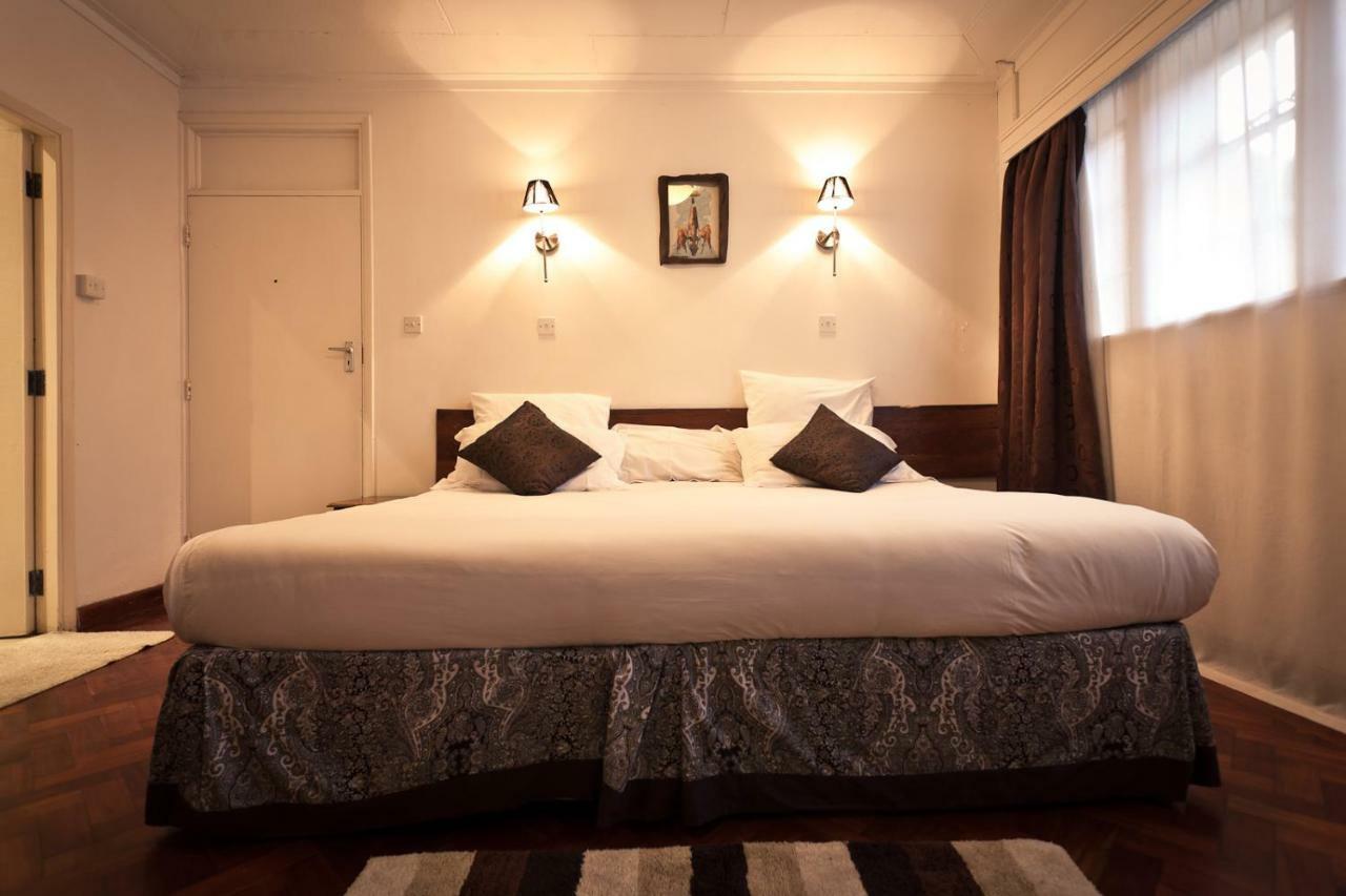 Godials Bed & Breakfast Nairobi Esterno foto